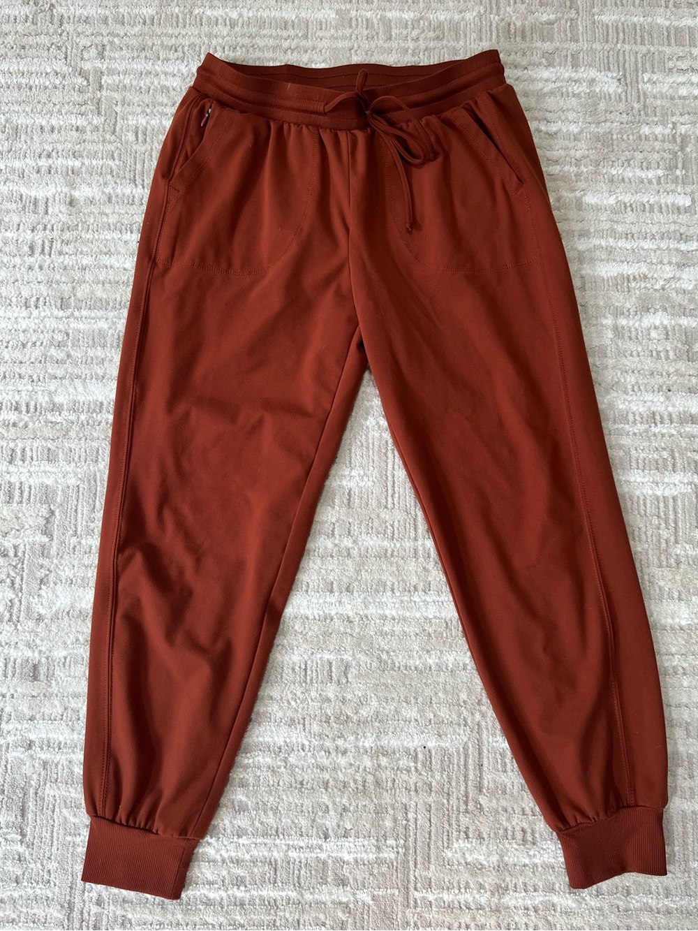 Rachel Zoe Active Relaxed Fit Stretch Joggers Rust Color Size Medium